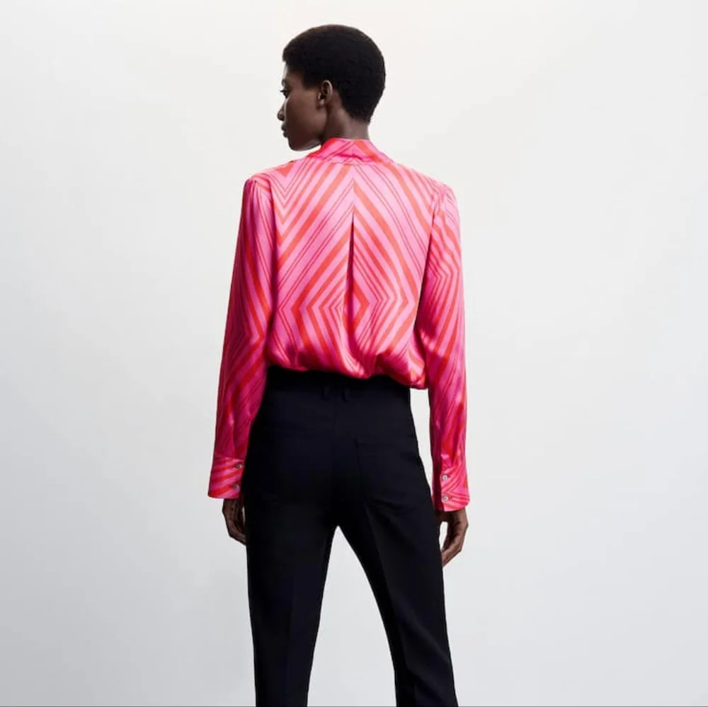 MANGO Satin print blouse - Picture 5 of 5